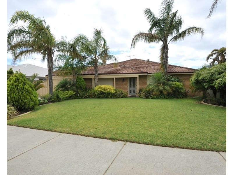 34 Woodbridge Drive, Cooloongup WA 6168