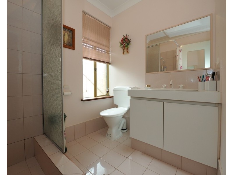 34 Woodbridge Drive, Cooloongup WA 6168