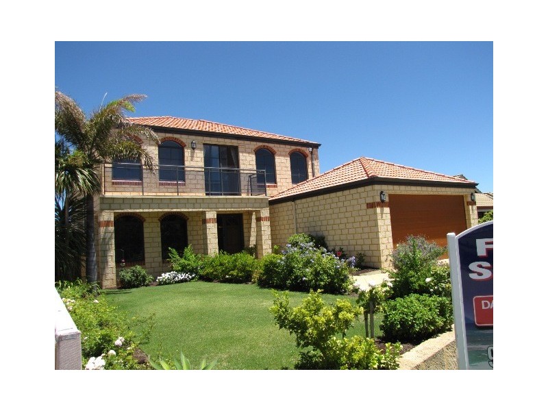 12 Madras Crescent, Port Kennedy WA 6172