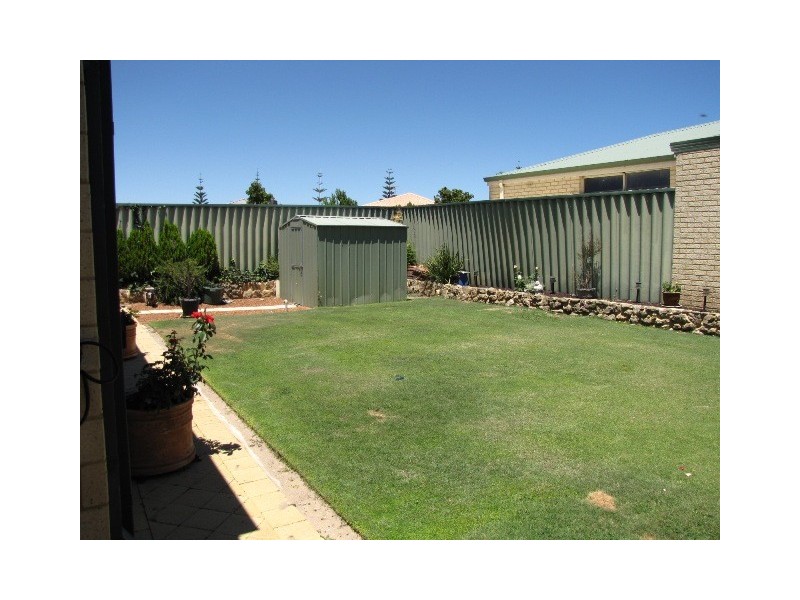 12 Madras Crescent, Port Kennedy WA 6172