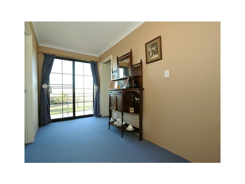 12 Madras Crescent, Port Kennedy WA 6172