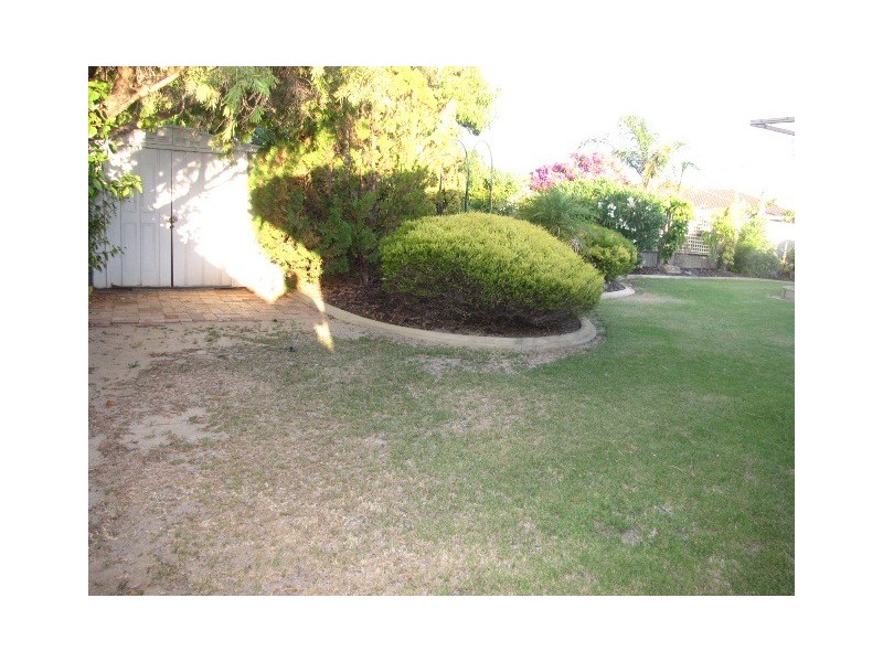 542 Safety Bay Road, Waikiki WA 6169