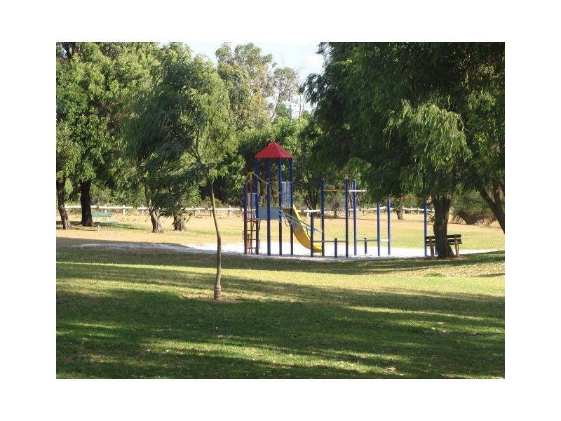 76 Lewington Street, Rockingham WA 6168