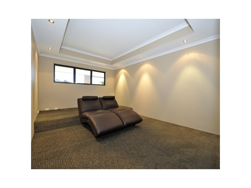 1 Echidna Court, Baldivis WA 6171