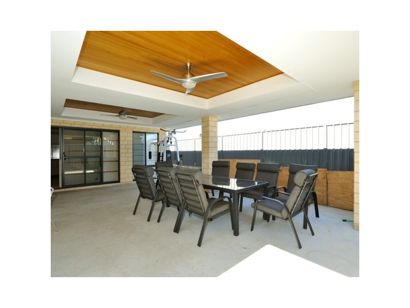 1 Echidna Court, Baldivis WA 6171