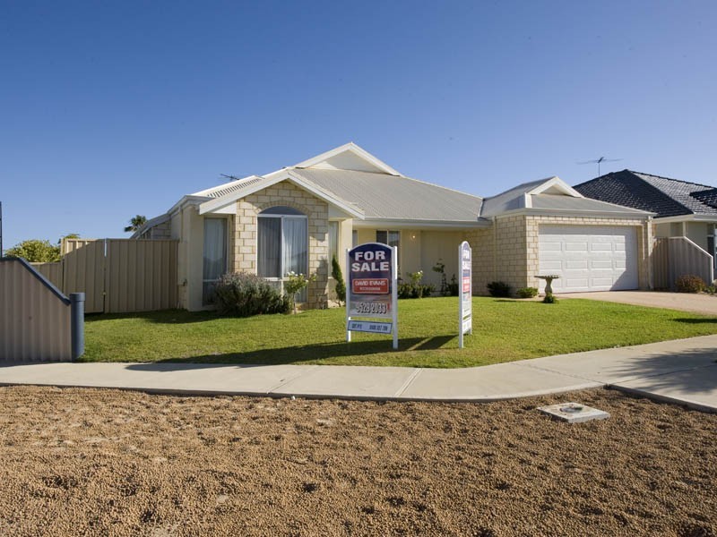 31 Almond Ave, Shoalwater WA 6169