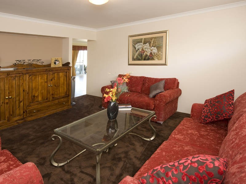 31 Almond Ave, Shoalwater WA 6169