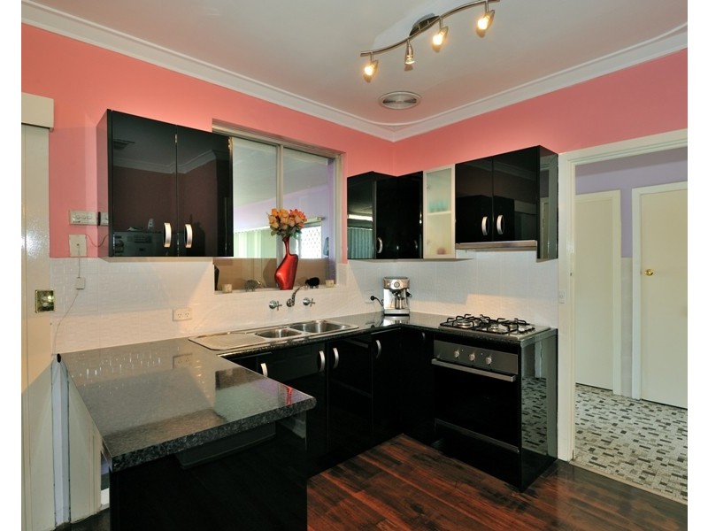 17 Hydra Close, Rockingham WA 6168