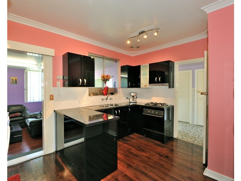 17 Hydra Close, Rockingham WA 6168