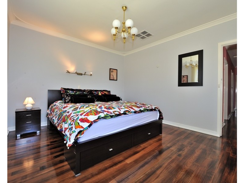 17 Hydra Close, Rockingham WA 6168