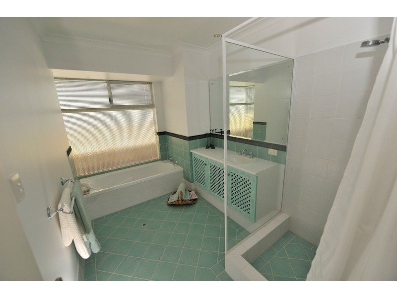 16  Hortonia Avenue, Secret Harbour WA 6173