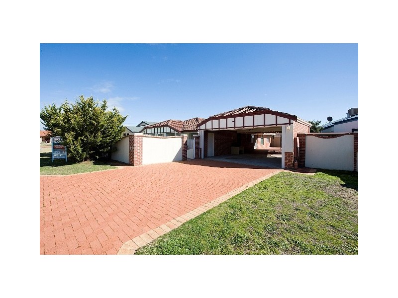 3 Bianco Place, Secret Harbour WA 6173