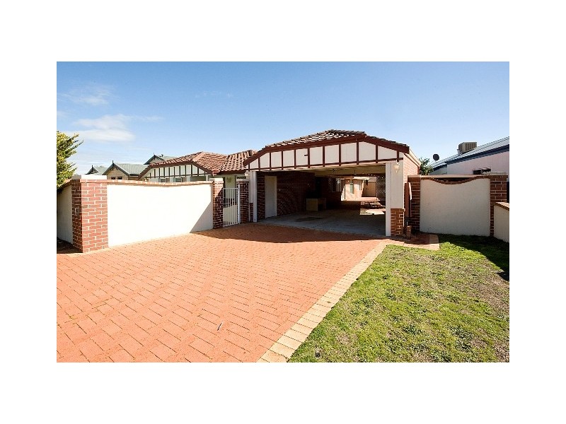 3 Bianco Place, Secret Harbour WA 6173