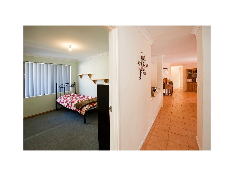 3 Bianco Place, Secret Harbour WA 6173