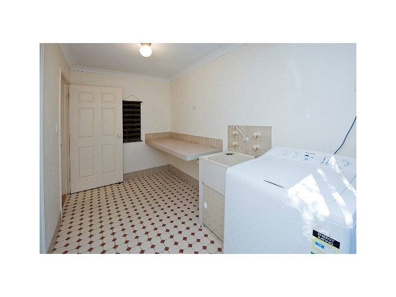 3 Bianco Place, Secret Harbour WA 6173