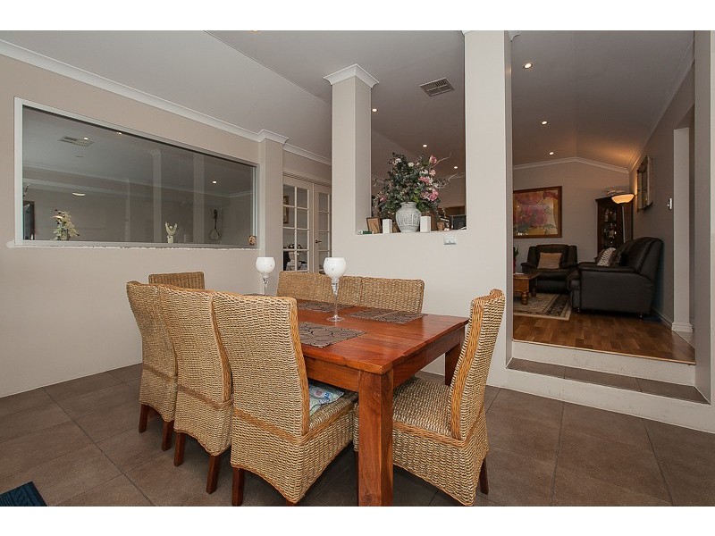 4 Atara Approach, Rockingham WA 6168