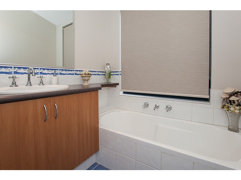 4 Atara Approach, Rockingham WA 6168