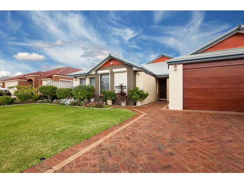 4 Atara Approach, Rockingham WA 6168