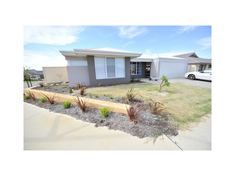 18 Battrass Loop, Baldivis WA 6171