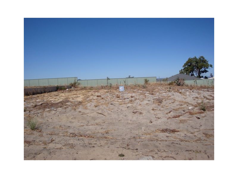 115 Warner Road, Parmelia WA 6167