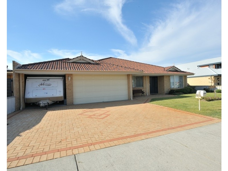 14 Bayeux Ave, Port Kennedy WA 6172