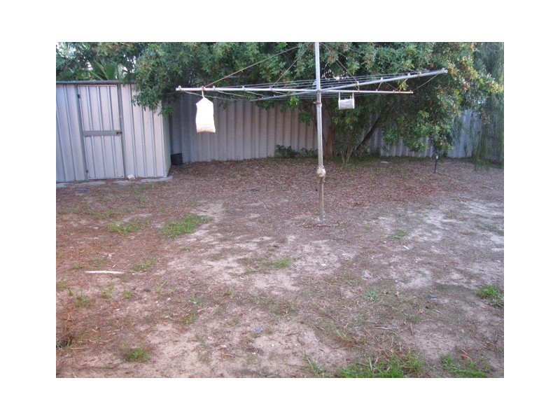 21a Ray St, Rockingham WA 6168