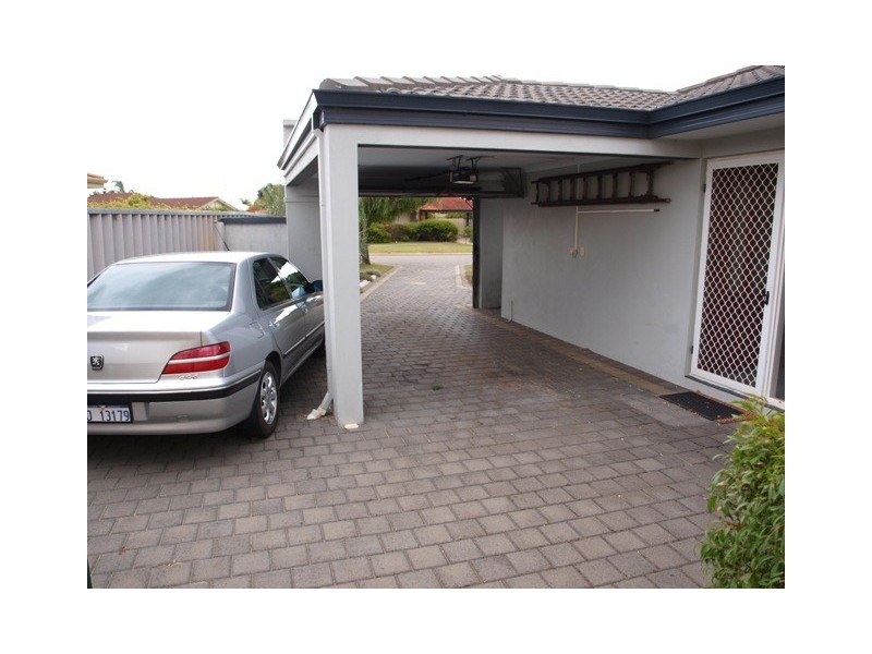 5 Anzac Place, Rockingham WA 6168