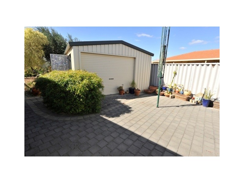 5 Anzac Place, Rockingham WA 6168
