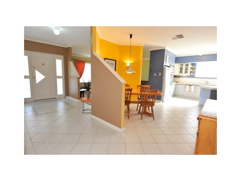 5 Anzac Place, Rockingham WA 6168