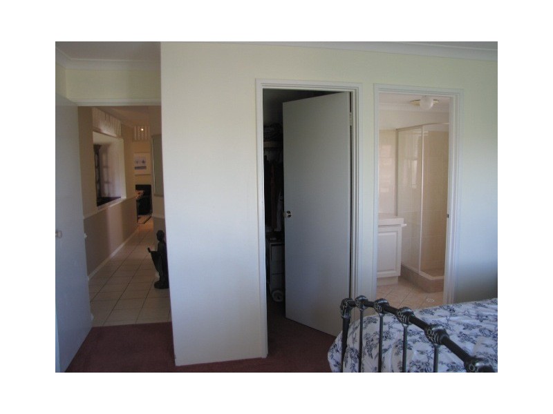 8 Derby Close, Warnbro WA 6169