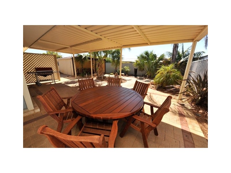 17 Morritt Close, Rockingham WA 6168