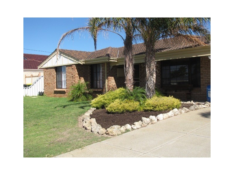 9 Stainer Ave, Rockingham WA 6168
