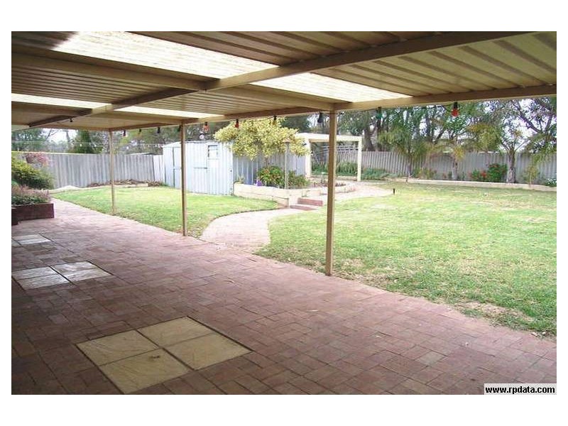 137 Milina, Hillman WA 6168