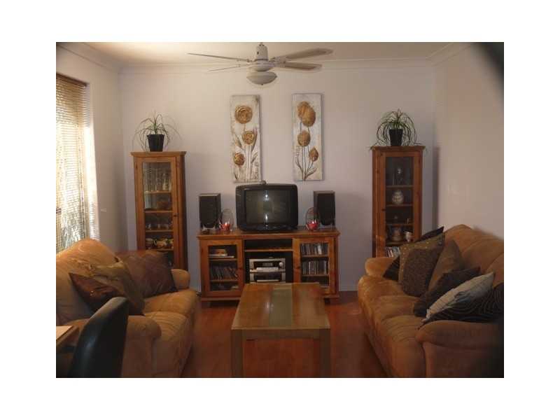 32 Noreena Avenue, Golden Bay WA 6174