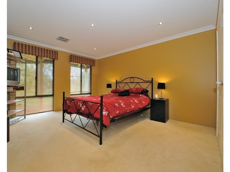 36 Bate Road, Serpentine WA 6125