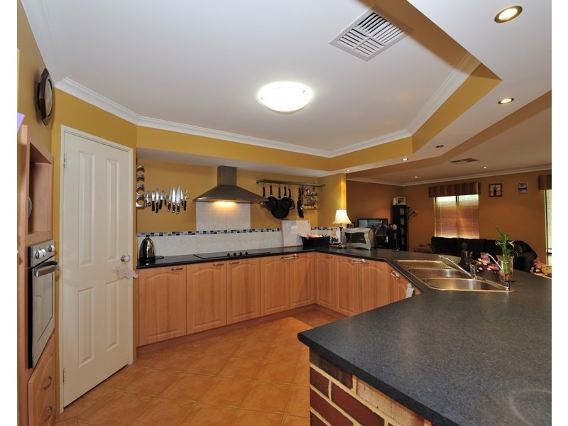 36 Bate Road, Serpentine WA 6125