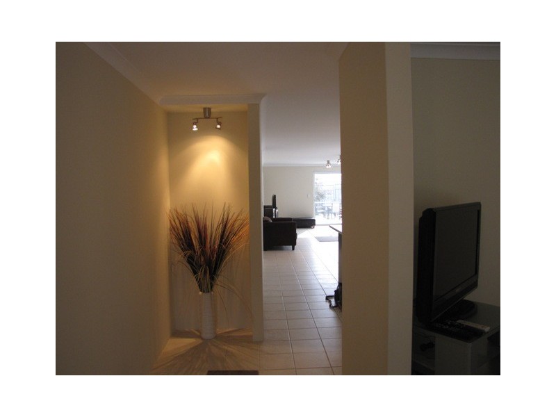 46 Abingdon Crescent, Wellard WA 6170