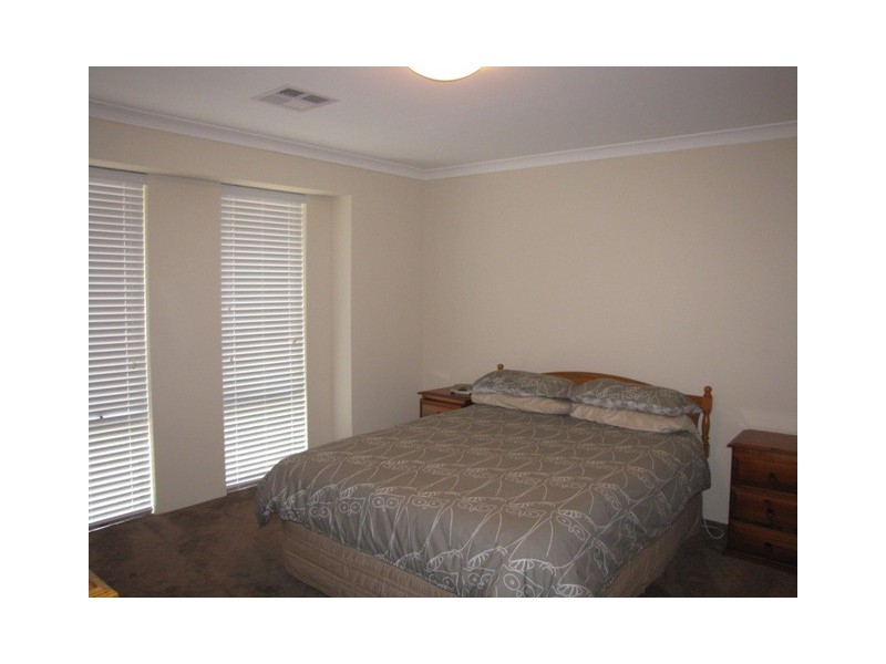 46 Abingdon Crescent, Wellard WA 6170