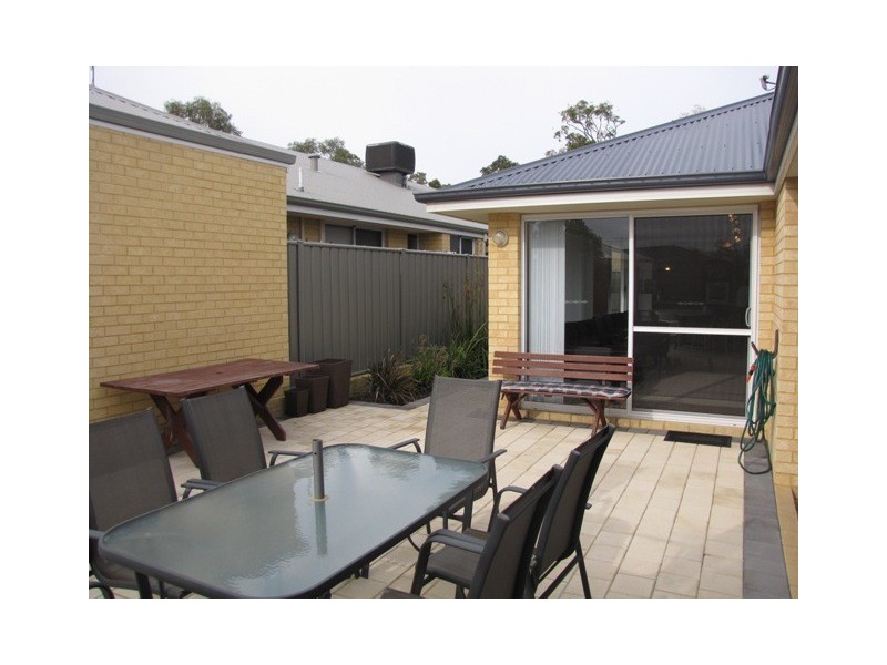 46 Abingdon Crescent, Wellard WA 6170