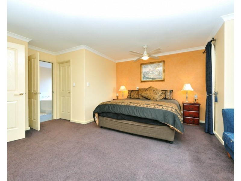 13 Antibes Cove, Port Kennedy WA 6172