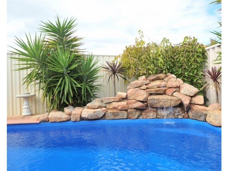 13 Antibes Cove, Port Kennedy WA 6172