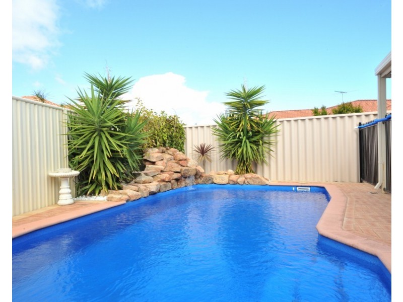 13 Antibes Cove, Port Kennedy WA 6172