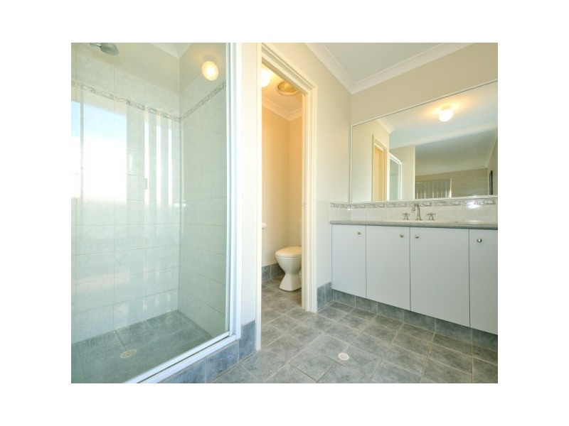 3 whitemoss turn, Waikiki WA 6169