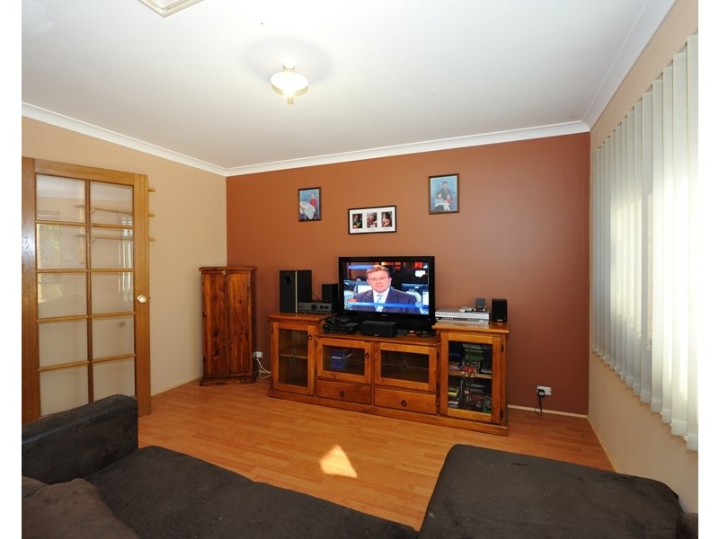 7 Sarah Ann Crescent, Warnbro WA 6169