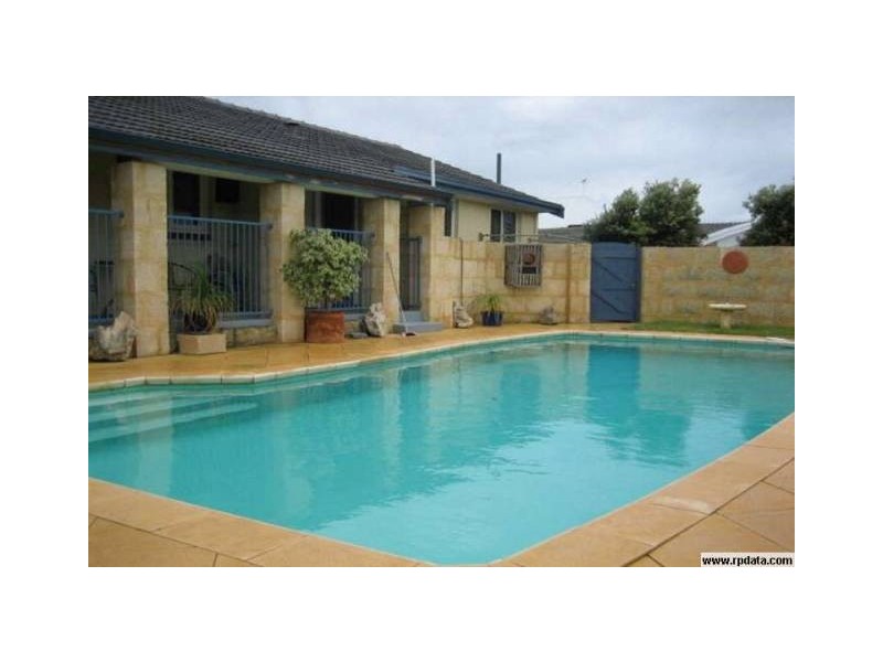 21 George street, Rockingham WA 6168