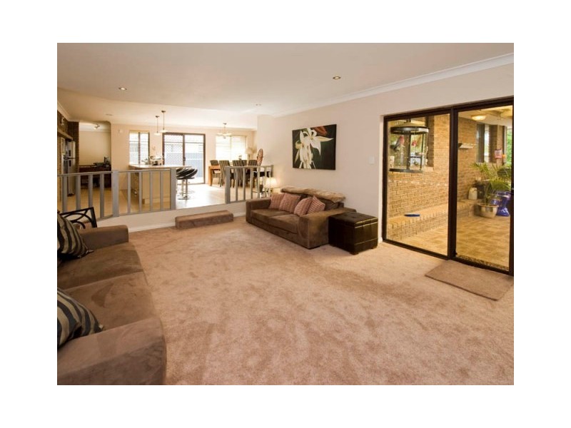 9 Herlihy Way, Warnbro WA 6169