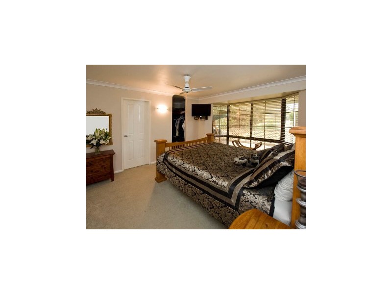 9 Herlihy Way, Warnbro WA 6169
