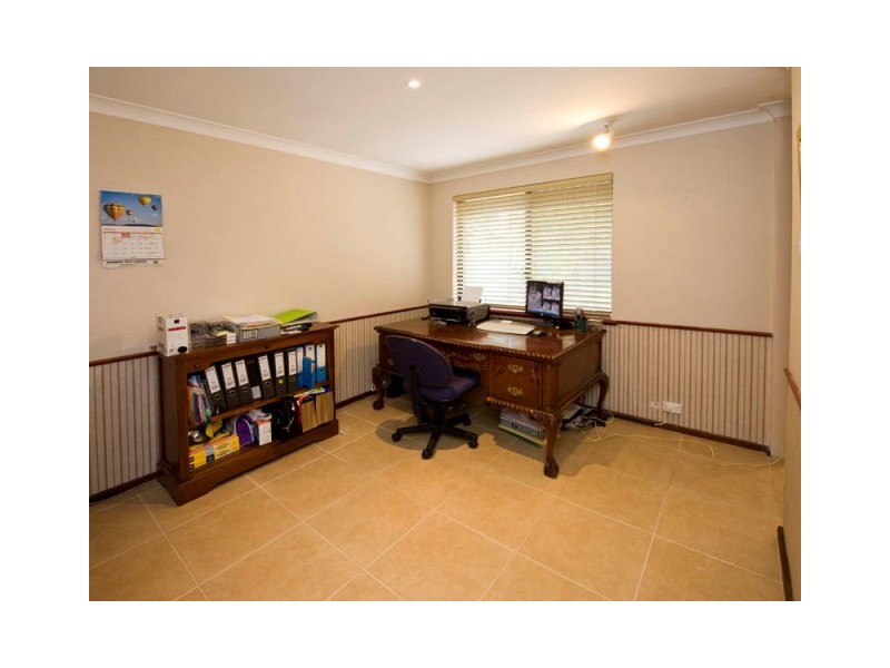 9 Herlihy Way, Warnbro WA 6169