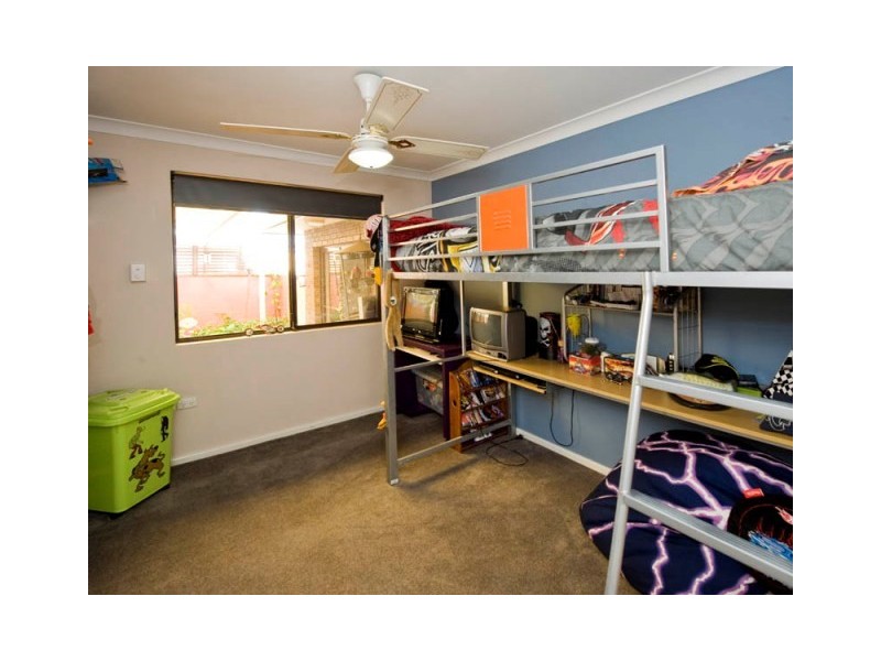 9 Herlihy Way, Warnbro WA 6169