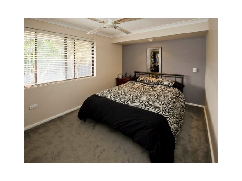 9 Herlihy Way, Warnbro WA 6169
